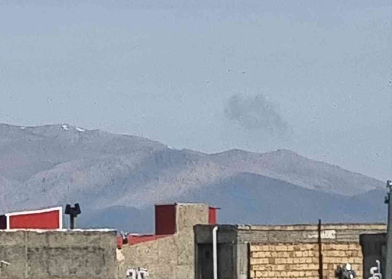 ساعت ۸:۴۵ صبح، سهشنبه ۴ فروردین
صدا جنگنده در تبریز 
و انفجار در کوه امند (سایت موشکی امند)

@mamlekate