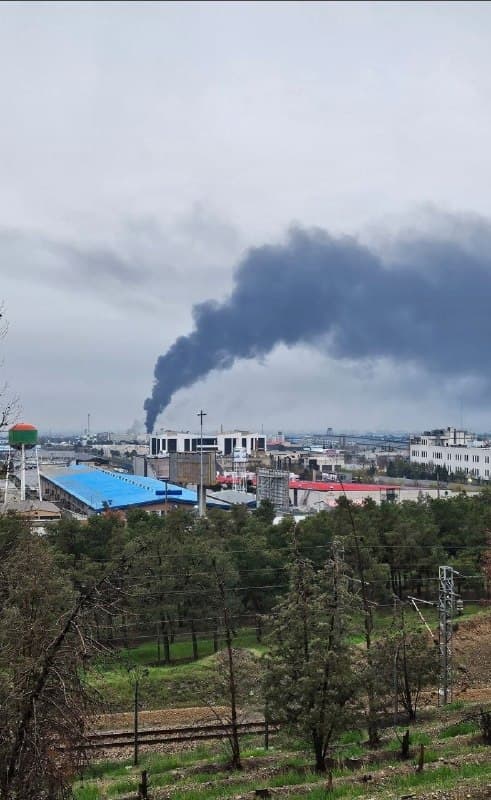 عکس دریافتی با شرح: کیلومتر ۱۱ بزرگراه تهران - کرج
سهشنبه ۱۱ فروردین

📡 @VahidOnline