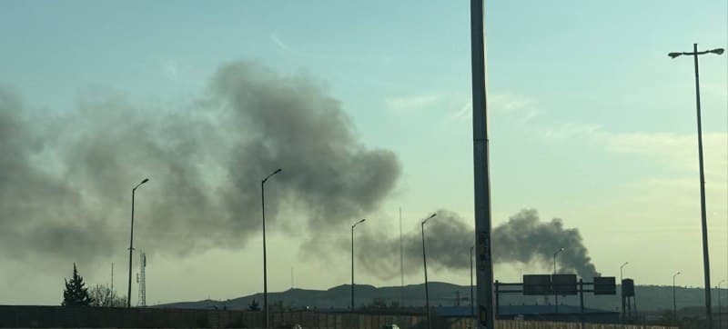 عکسهای دریافتی از 'حمله ساعت ۱۷:۳۰  به #کرج'
پنجشنبه ۱۳ فروردین
Vahid

📡 @VahidOnline