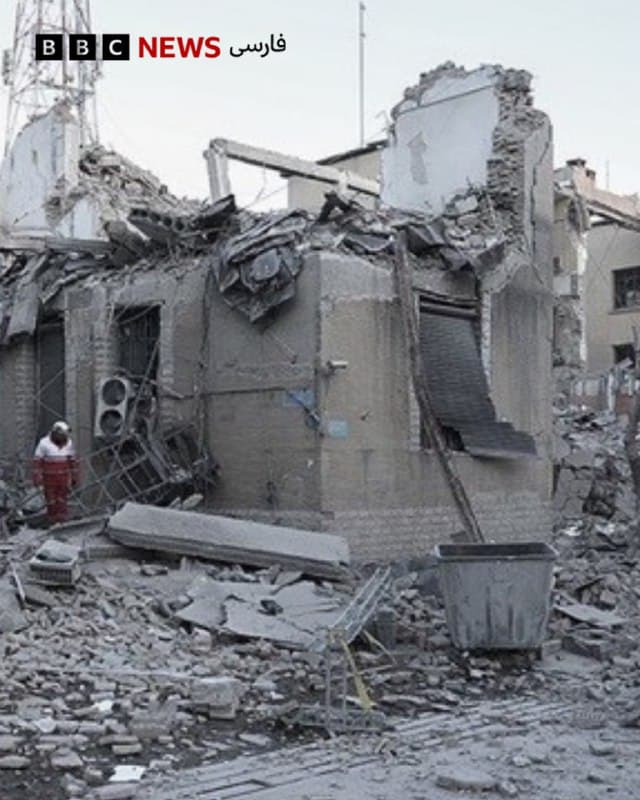 🔻تصاویری از تخریب ساختمانها در محدوده میدان انقلاب تهران و بهدنبال حملات آمریکا و اسرائیل به اهدافی در این منطقه در شبکههای اجتماعی منتشر شده است.
ارزیابی دقیق میزان تلفات و آسیبها هنوز مشخص نیست.
📷 Vahid Hosseini/ Mostafa Tehrani
🇬🇧 BBCPersian
🤖 @VahidHeadline